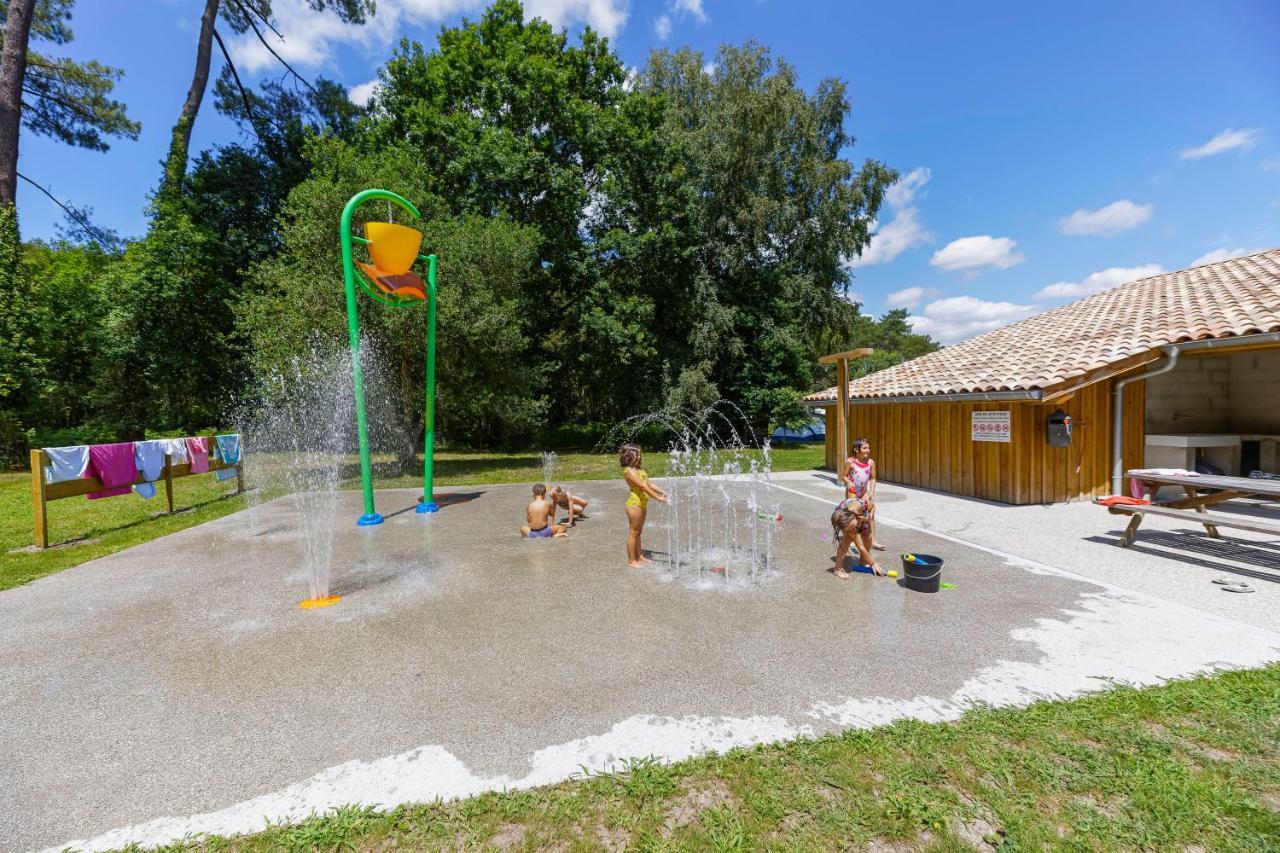Tente Indiana Chenes - La Teouleyre Saint-Julien-en-Born Bagian luar foto