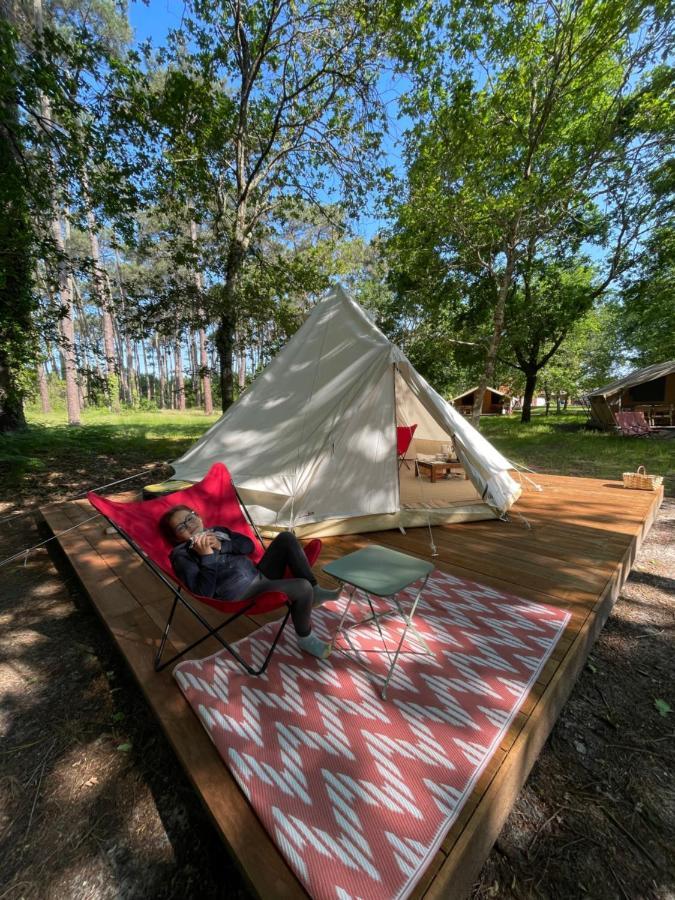 Tente Indiana Chenes - La Teouleyre Saint-Julien-en-Born Bagian luar foto